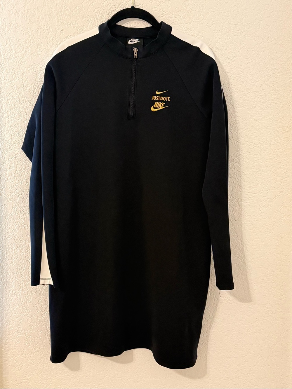 Nike Women L Just Do It Quarter Zip Long Sleeve Athletic Dress Tunic Black